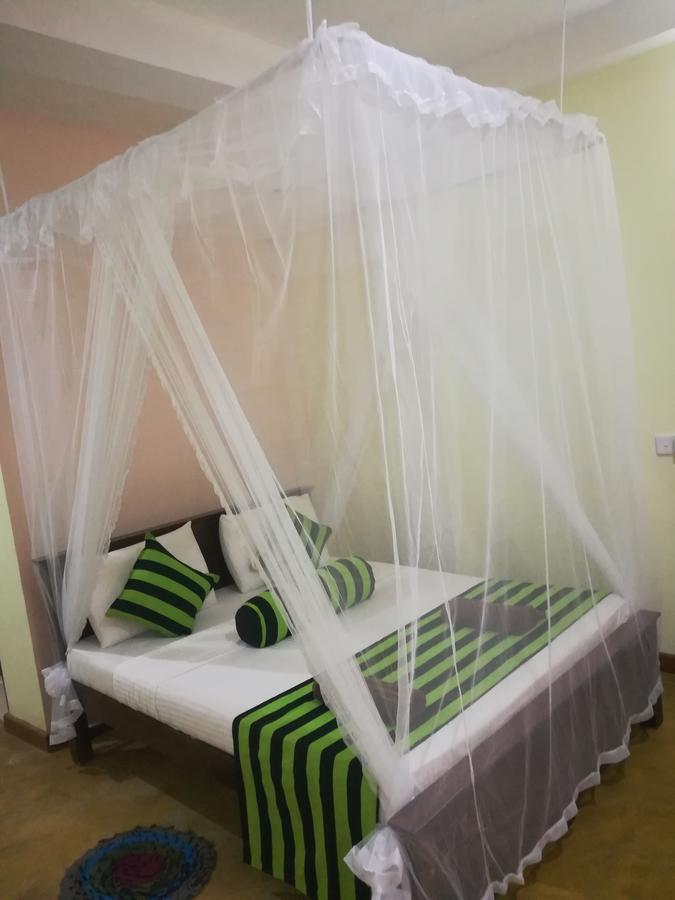 Dinaro Guest Hotell Ella Rom bilde